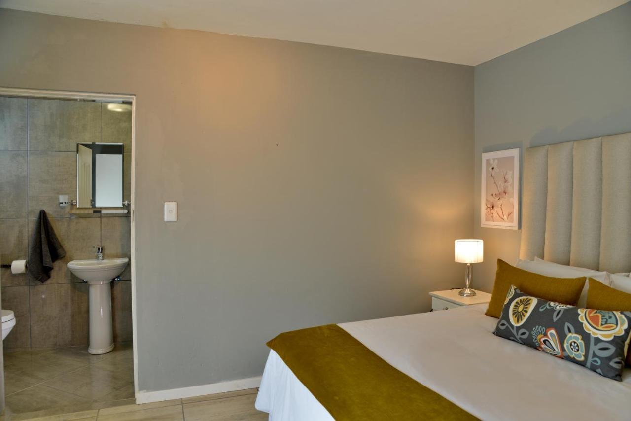 The Shore House Hartbeespoort Luaran gambar